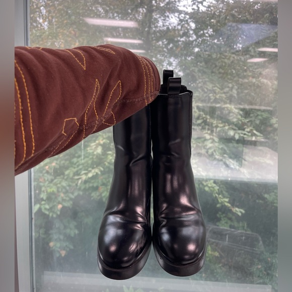 SOLD. Vegan Leather Boots  -  EU 38 - Picture 2 of 5